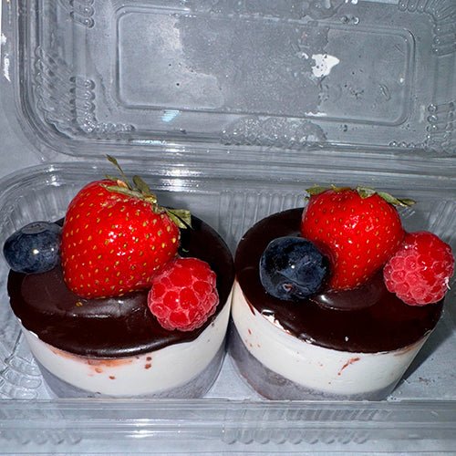 Postre semifrío Nata-Chocolate con Frutas del bosque (multialérgicos)