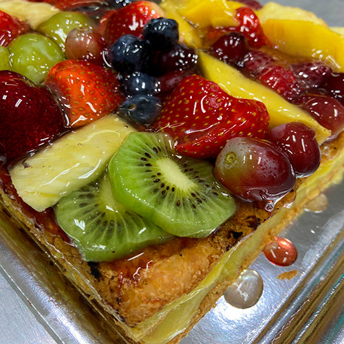 Tarta de hojaldre de Fruta variada y Crema (multialérgicos)